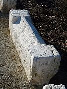 Tombe mérovingienne à côté de l'église.