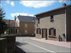 Des maisons du vieux village de Cosnes.