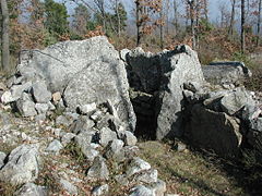 Dolmen de Peygros[48].