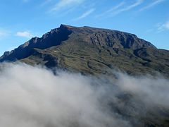 Le piton des Neiges