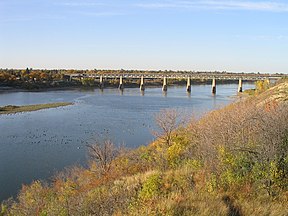 Die Suid-Saskatchewanrivier naby Saskatoon, Saskatchewan.