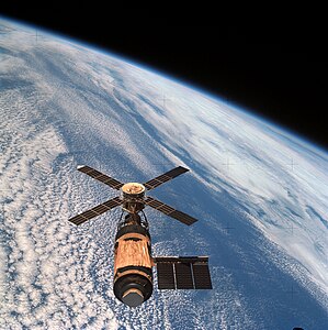 Skylab at 1979 in spaceflight, by Skylab 4 crew