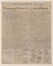 La Déclaration d'indépendance des États-Unis est approuvée et signée par 56 délégués réunis à l'Independence Hall à Philadelphie le 4 juillet 1776.