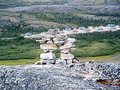 Inukshuk con vista a Kangiqsualujjuaq