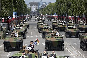 Défilé sur les Champs-Élysées le 14 juillet 2017, VBCI du 16e bataillon de Chasseurs.