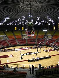 Fant–Ewing Coliseum interior, November 2011