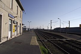 Les quais en direction de Châlons en Champagne.