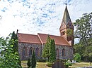 Kirche mit Kirchhofseinfriedung