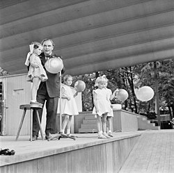 Rolf Bergström i Kungsträdgården 1955.