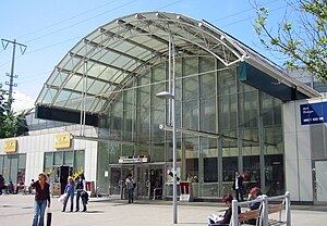 Glass-covered curved entrance