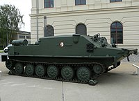 BTR-50PK = Vollketten-SPW, schwimmfähig, mit Dach-Panzerung