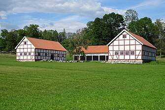 Ekonomibyggnader från 1700-talet i korsvirke