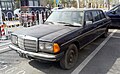 1988–1989 梅赛代斯-奔驰230E Lang V123 Mercedes-Benz 230E Lang V123