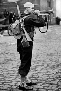 American naval bugler in 1917