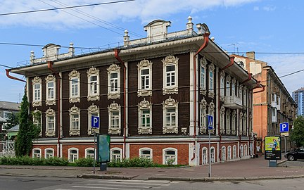 Деревянный жилой дом (№ 11) на улице Ленина, 2016 год