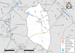 Carte en couleur présentant le réseau hydrographique de la commune