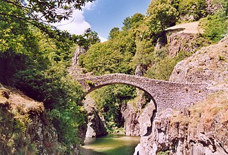 Le pont du Diable à Thueyts.