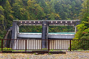 小屋平ダム