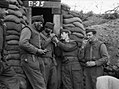 Soldats britanniques du régiment d'infanterie du duc de Wellington durant la guerre de Corée.