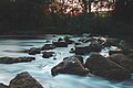 Atardecer en el Río Tea a su paso por Salvatierra de Miño en Galicia