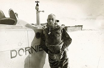 Roald Amundsen in Svalbard (1925)