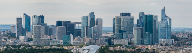 La Défense vue depuis la Tour Eiffel en 2020.