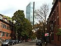 Clarendon Street avec John Hancock Tower au fond.