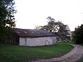 Entrée du château de Sauvagnac (oct. 2012)