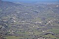 Vue sur la commune de Saint-Pierre-de-Rivière (Ariège, France). Vue depuis le Prat de Redon, sur la vallée de la Barguillère.