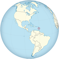 موقعیت  سنت لوسیا  (circled in red) در the کارائیب  (light yellow)