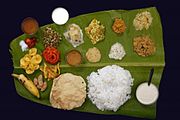 南インドの伝統料理ミールス。南インドの主食は米である