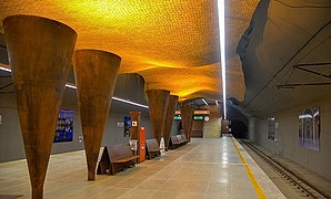 ایستگاه متروی وکیل‌الرعایا