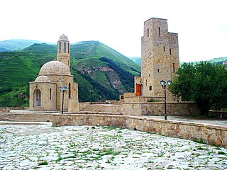 مسجد وبرج في قرية سالطا