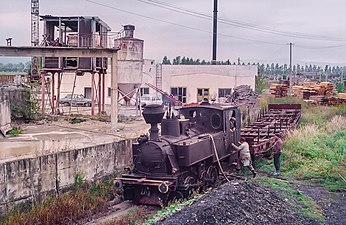 Normalspurige Rangierlokomotive N3 404 (Hersteller Borsig, Baujahr 1909) im Holzverladebahnhof Covasna (September 1995)