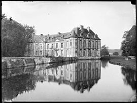 The chateau in Montigny-sur-Avre
