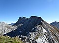 View from the Stuhljoch to the Funtenseetauern. The normal path from the Kärlingerhaus runs over the arête.