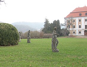 Skulpturen im Schlossgarten