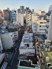 Shinjuku 3-chōme, Kaname-dōri