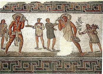 Rimski mozaik iz Dougge u Tunisu (2. stoljeće n. e.): dva roba nose vinske vrčeve odjevena u tipičnu odjeću robova i s ogrlicom na kojoj je amajlija protiv uroka; dječak rob s lijeve strane nosi vodu i ručnike, a onaj s desne strane nosi granu i košaru s cvijećem.[1]
