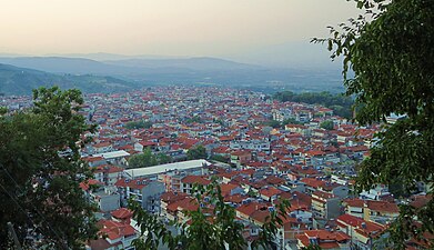 View of the city from the road to Seli