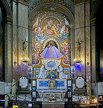 L'autel de la Vierge noire, en la basilique Notre-Dame de la Daurade, à Toulouse. (définition réelle 6 523 × 6 850)