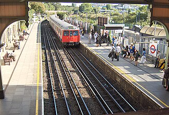 West Brompton Underground station för tunnelbanans District line