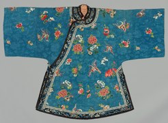Pipa-shaped collar in Han woman ao (jacket), Qing dynasty