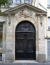 No 16 : hôtel Gigault de Crisenoy, inscrit aux M.H.