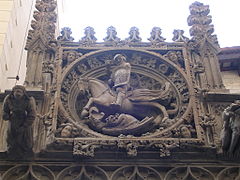 Sant Jordi, de Pere Johan, una escultura gótica de la fachada del Palau de la Generalitat de Barcelona (1420).