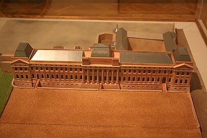 Model of the neoclassical palace at the end of the 18th century