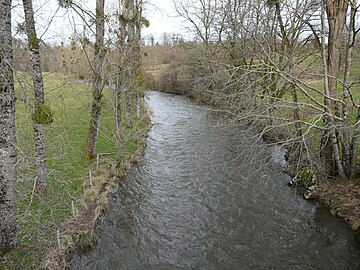 La Tardoire au pont des RD 50 et 88 en limite de Roussines et Maisonnais-sur-Tardoire (amont).