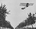 Image 18Alberto Santos-Dumont flying the Demoiselle over Paris (from History of aviation)