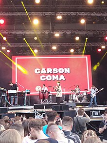 Carson Coma performing at SZIN Festival 2022