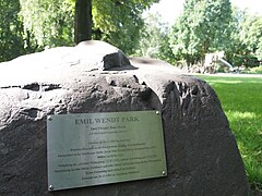 Gedenkstein für Emil Wendt im ehemaligen Gählerpark, jetzt Emil-Wendt-Park